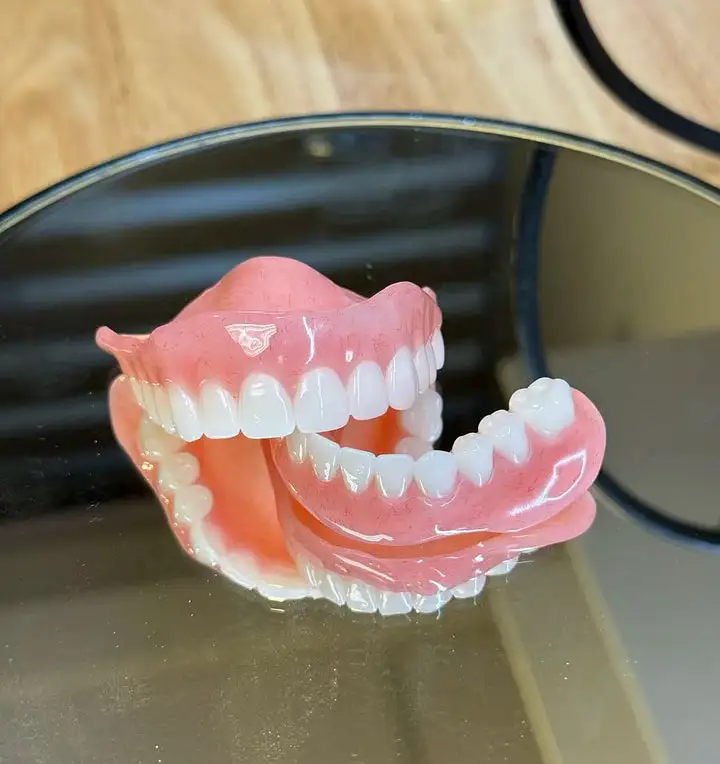 Custom-Fit Full Functional Dentures - Image 4